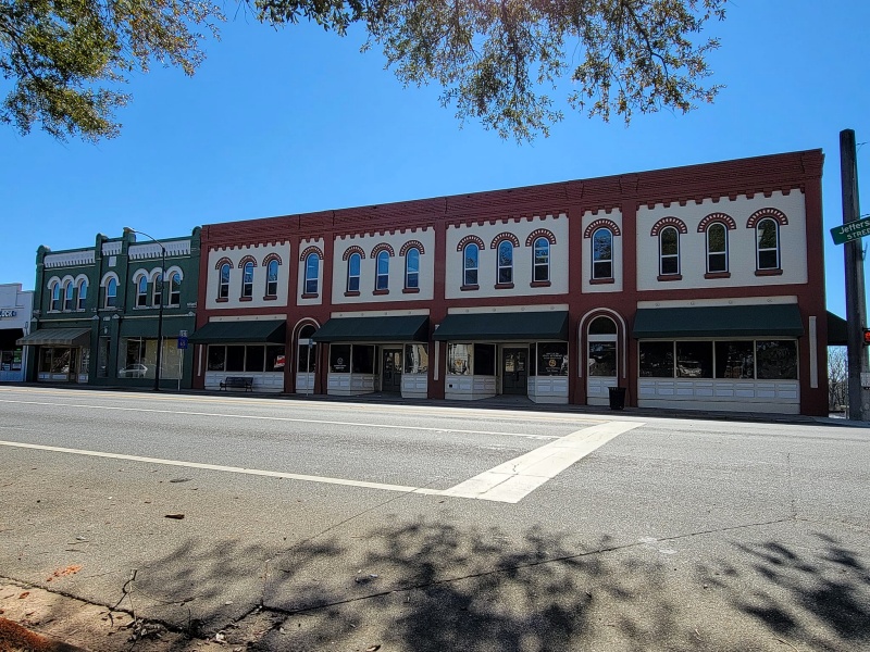 commercial storefront repaint by Superior Painting
